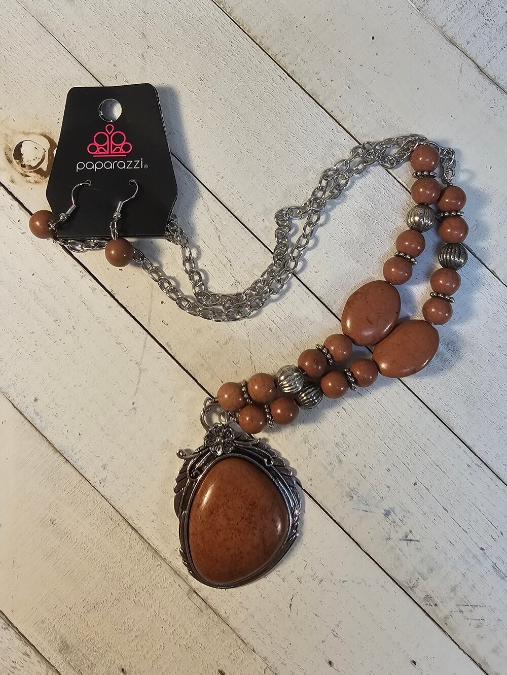 Paparazzi Brown Crackle Stone Pendant Necklace with Matching Earrings